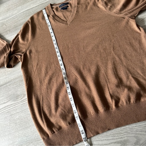 Men's Banana Republic Extra Fine Merino Wool Tan Sweater XL - Picture 11 of 12